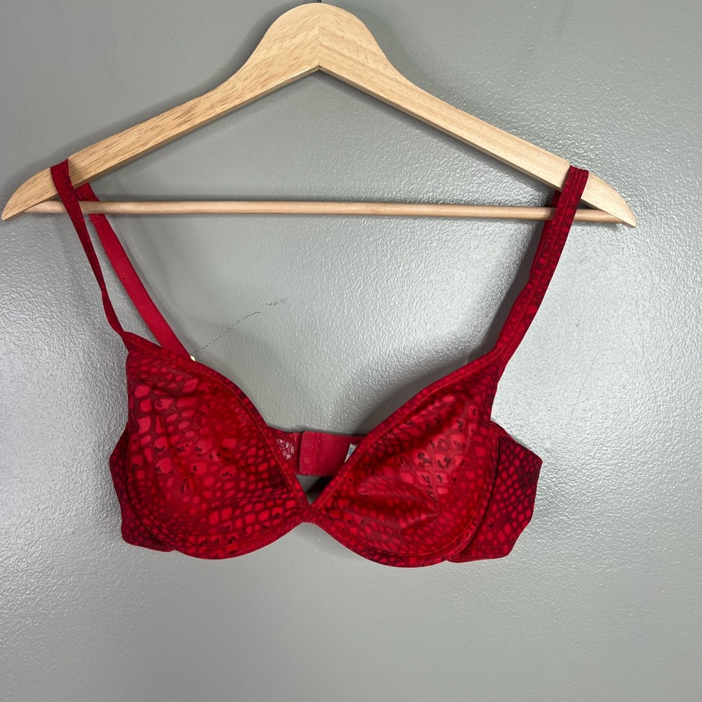 90’s Warner’s nothing but curves red printed bra size 36‎ C underwire nylon